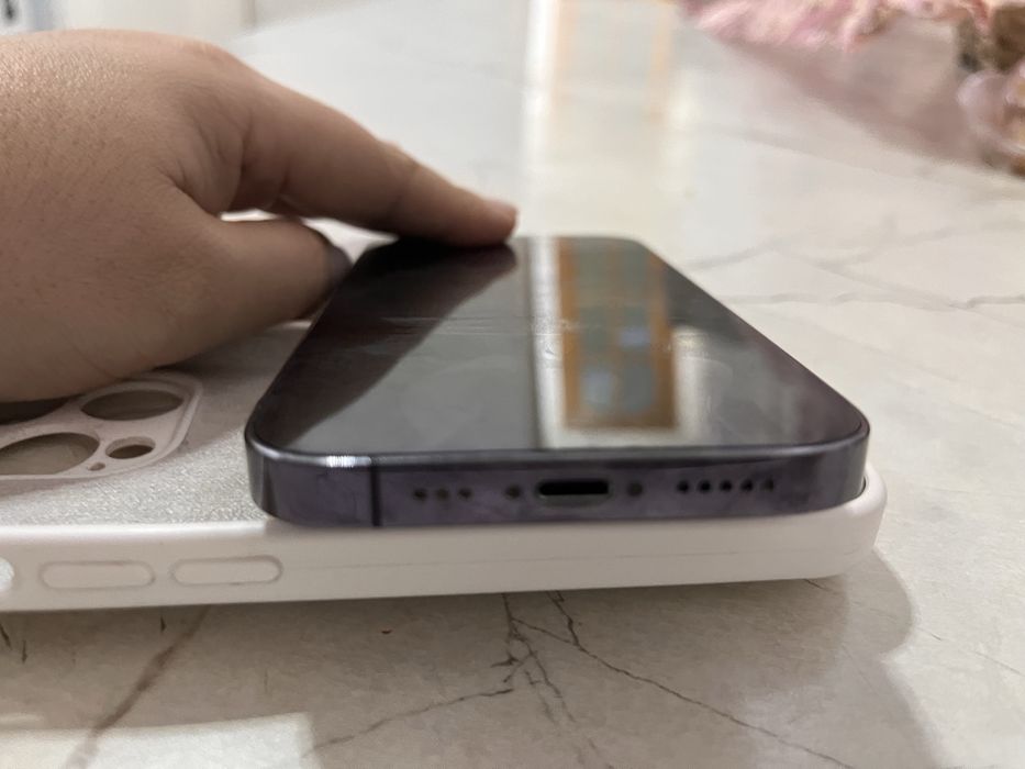 Айфон 14 про продам