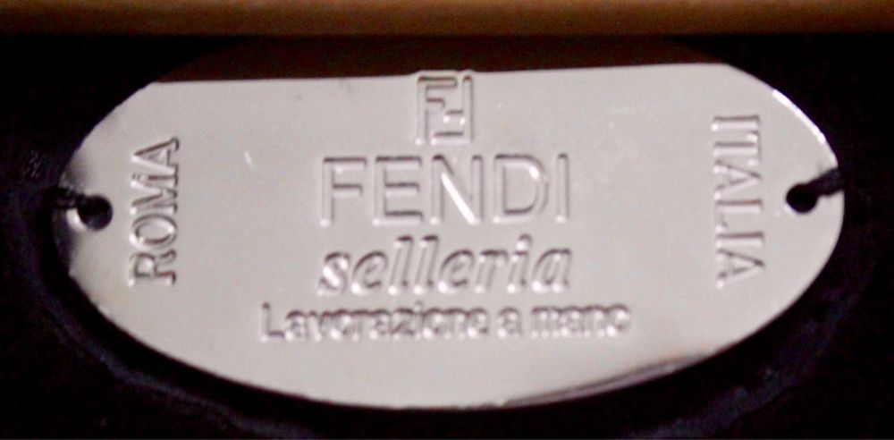 Дубленка Fendi. Оригинал!