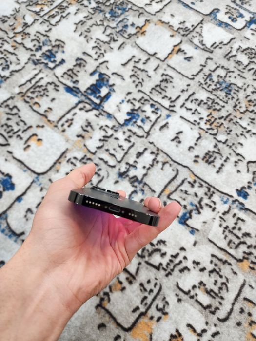 Iphone 14 pro (black)