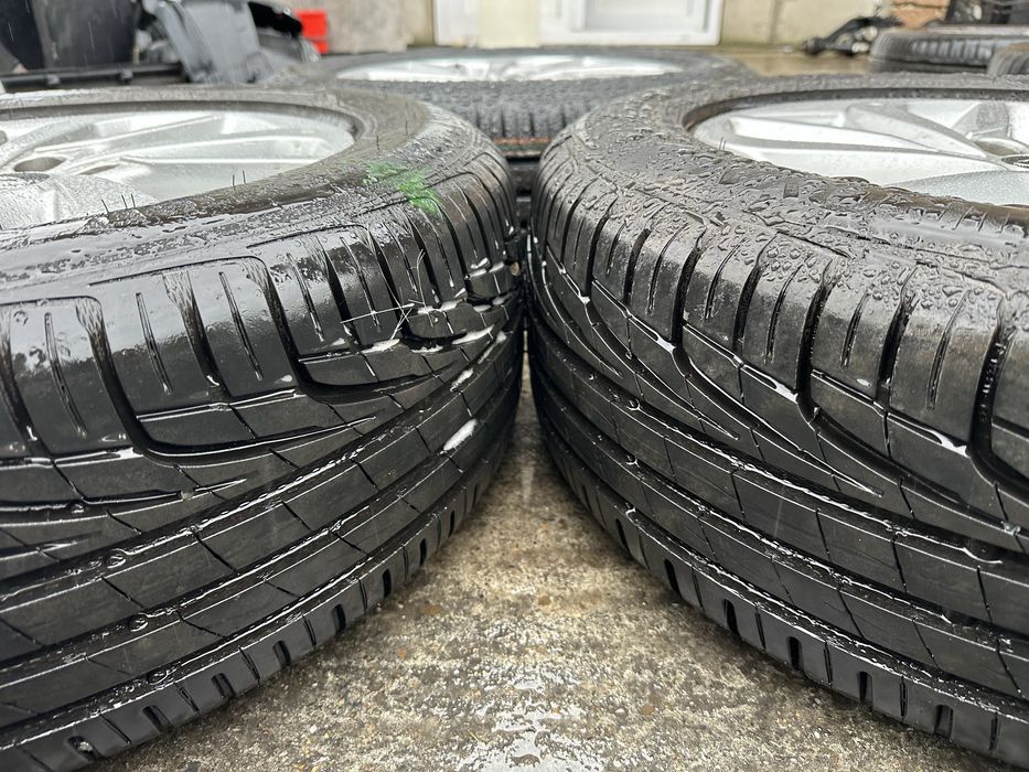 Roti / Jante Hyundai Tucson 225 60 17, dot 2024