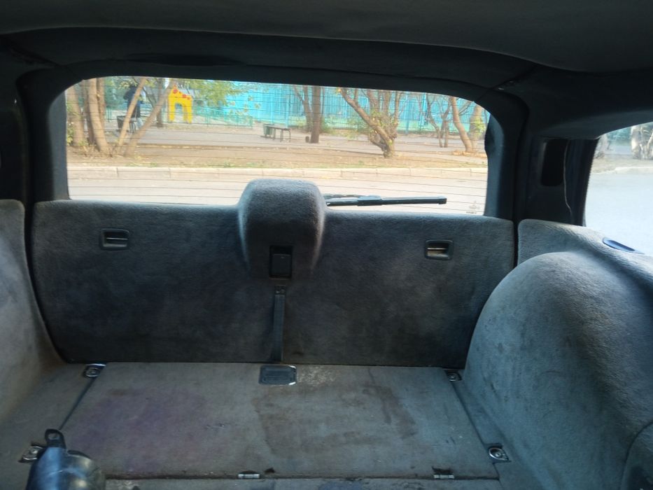 Продам Мерседес 210 универсал год 97