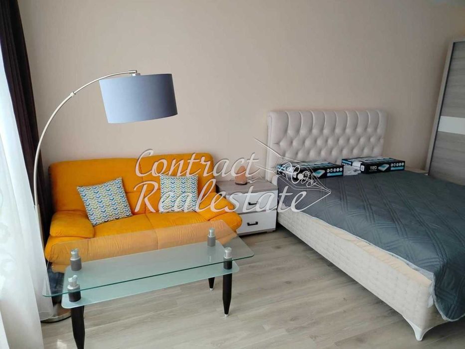 Дава се под наем Тристаен апартамент в Варна, Трошево - 100 кв.м за 816 € - Снимка #15