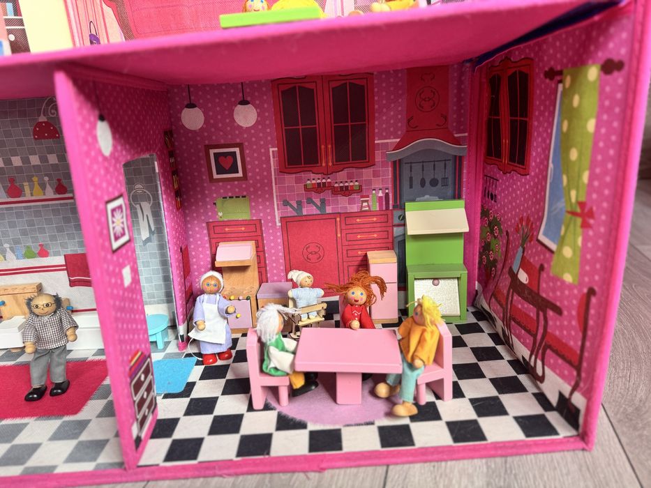 Детска къща за кукли