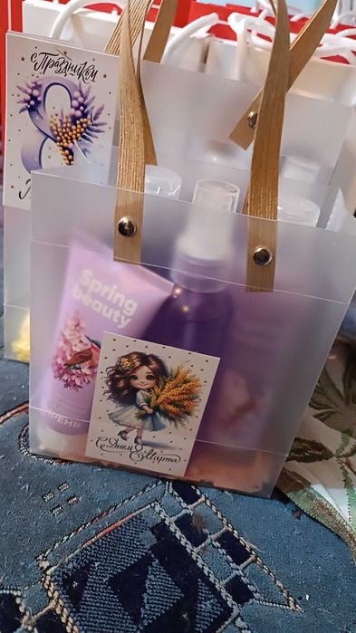 Подарки к 8 марта