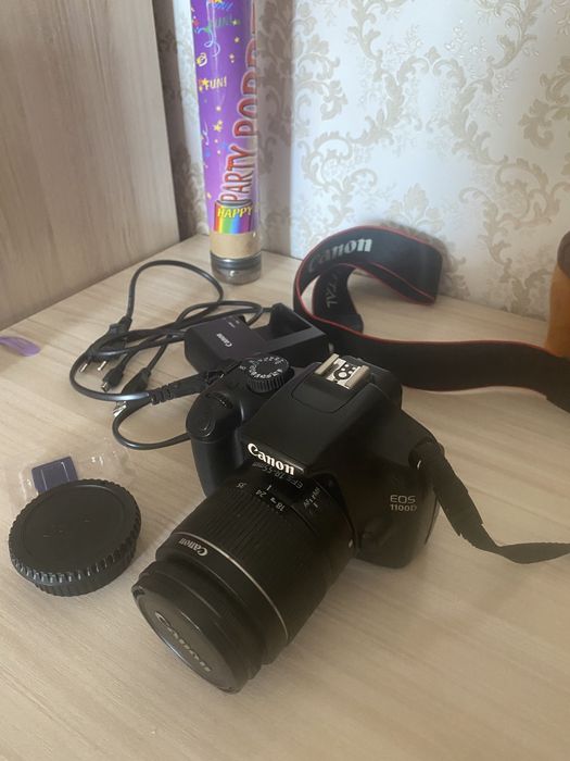 Фотоаппарат Canon Eos 1100D