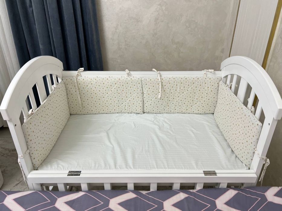 Кроватка детская