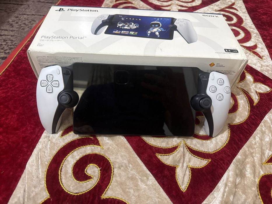 Продам PS5 память 2 ТБ срочно