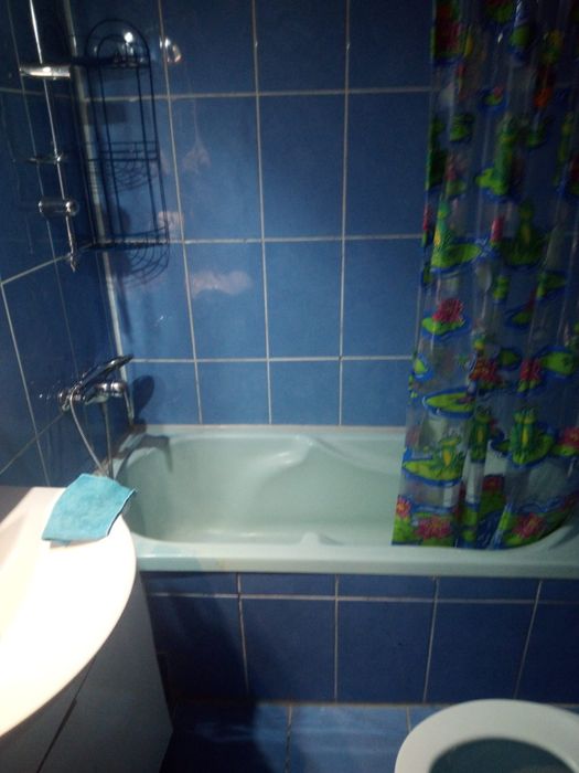 Închiriez apartament 2 camere