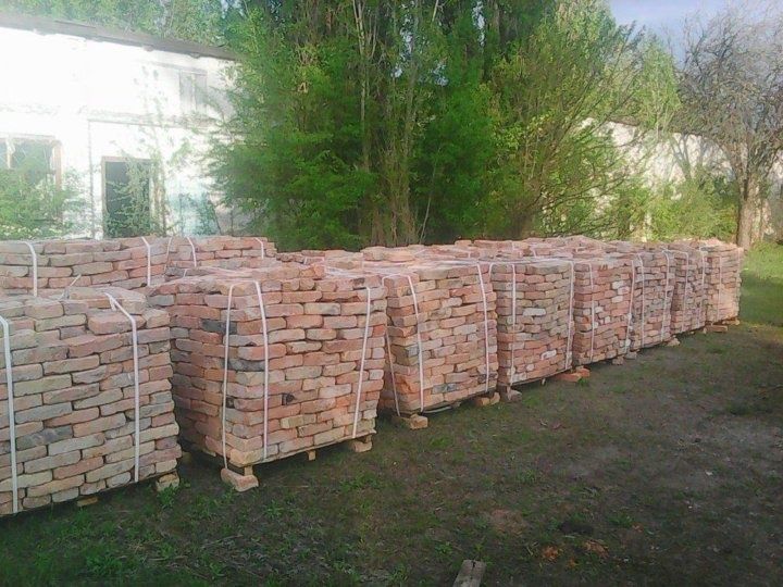 Продам красный керпич