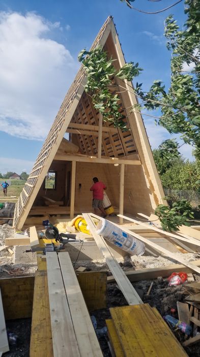 Construim case și cabane din lemn