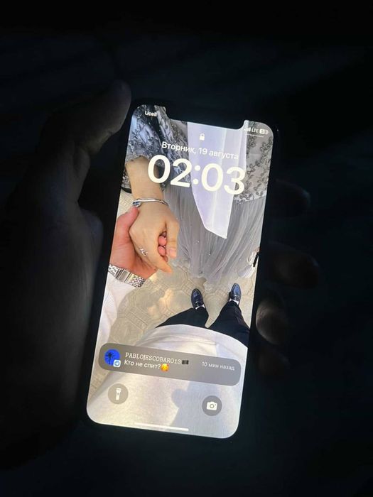 iPhone Xs с гарантией