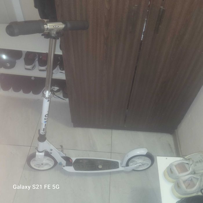 Много работи чисто нови Клетката е с размери 70 см на 35 см цена 50 лв