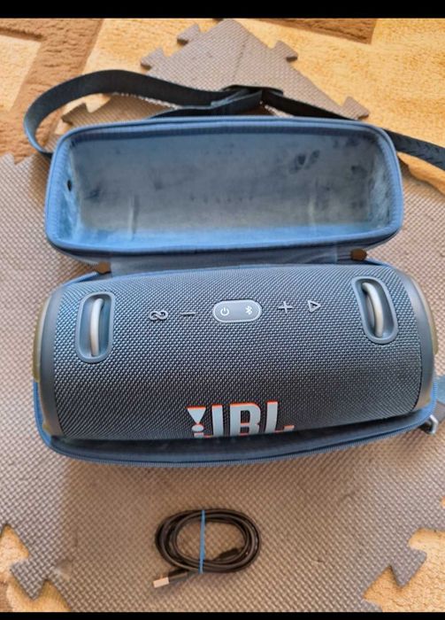 Vand boxa JBL EXTREME 3