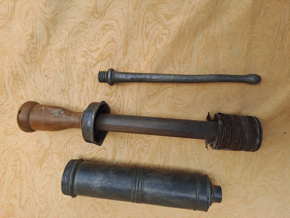 seringa veche cositor 56 cm