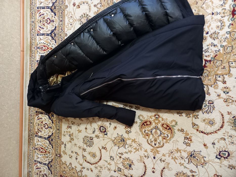 Продам женский пуховик