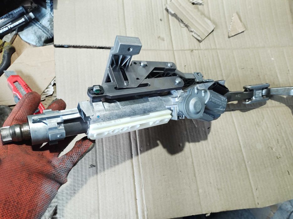 Кормилен Прът Mercedes E class W211 V6 Tmodel 320CDI