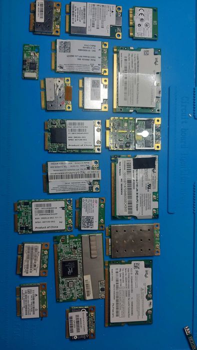 Placute wirelles si internet pentru laptop