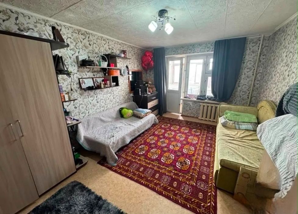 Продам 1-ком квартиру в 7 мкр
