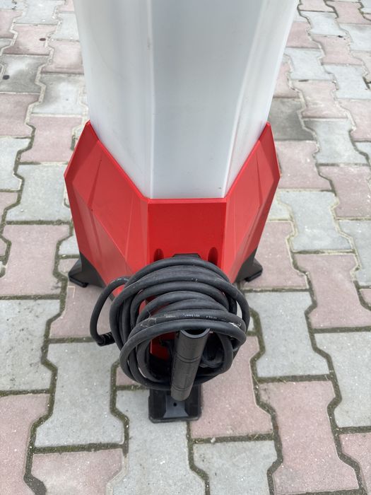 Lampa de santier Milwaukee M18 ONESLDP Proiector Lanterna