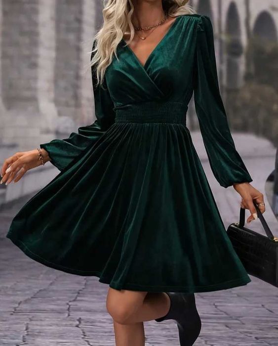 Rochie verde din catifea elastica, mas S