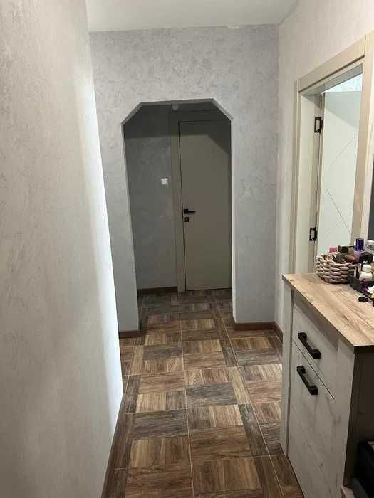 Продава се Тристаен апартамент в София, Люлин 2 - 69 кв.м за 2609 €/кв.м - Снимка #2