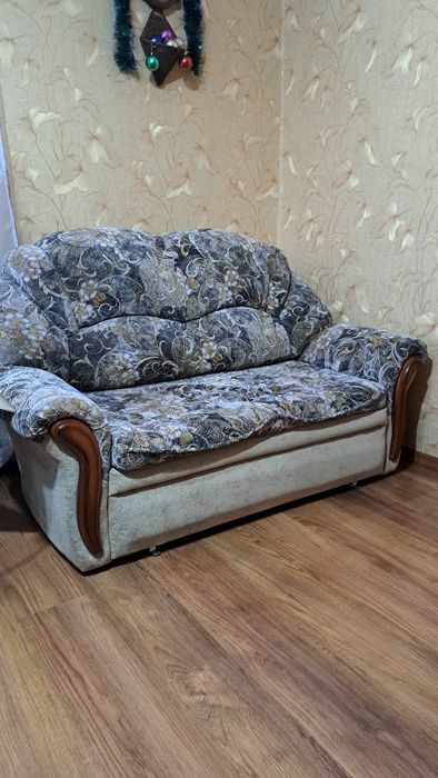 Продам диваны 3-2-1