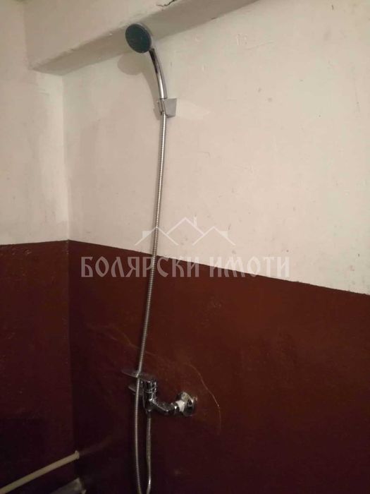 Дава се под наем Едностаен апартамент в Велико Търново, Център - 20 кв.м за 102 € - Снимка #5