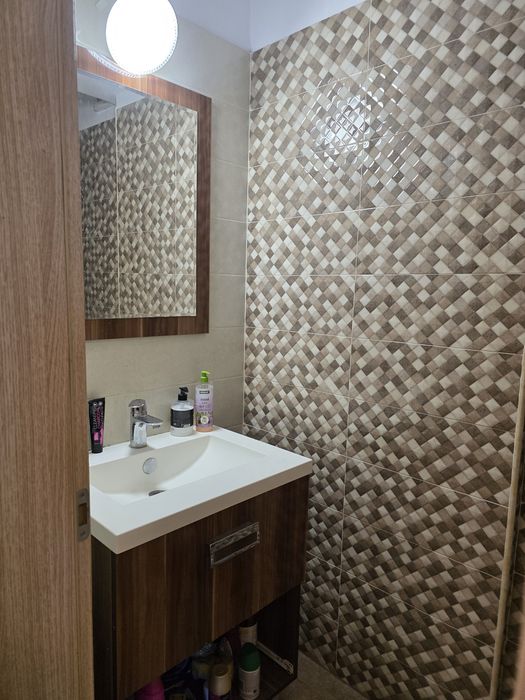 Apartament 3  camere + loc parcare