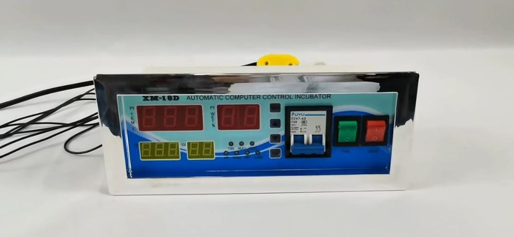 Controller profesional pentru incubatoare