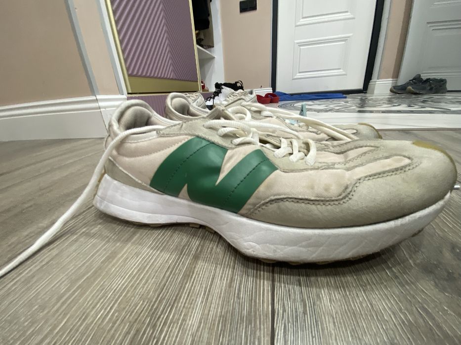 New balance кроссовки 42