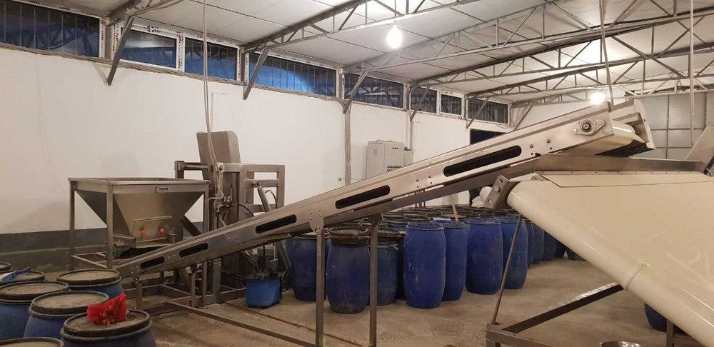 Продается турецкое оборудование по перероботке и колибровке каперсов!