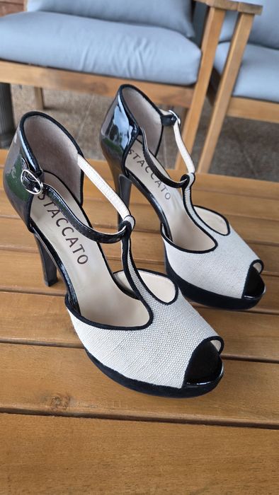 Pantofi de piele STACCATO