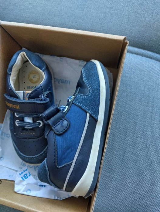 Обувки  21 номер