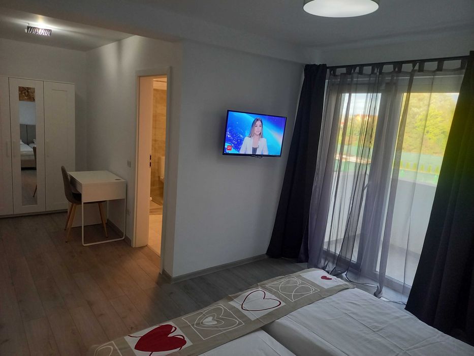 Vand / schimb  duplex la  cheie, Ghiroda,120 mp,3 dormitoare,4 bai ,