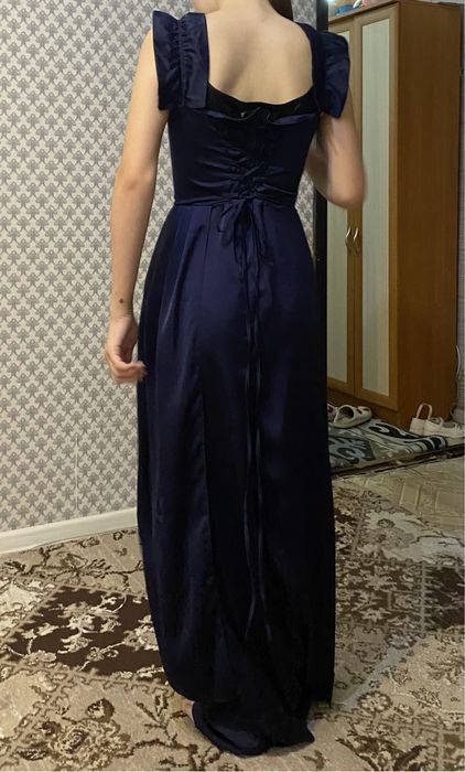 Платье длинное новое
