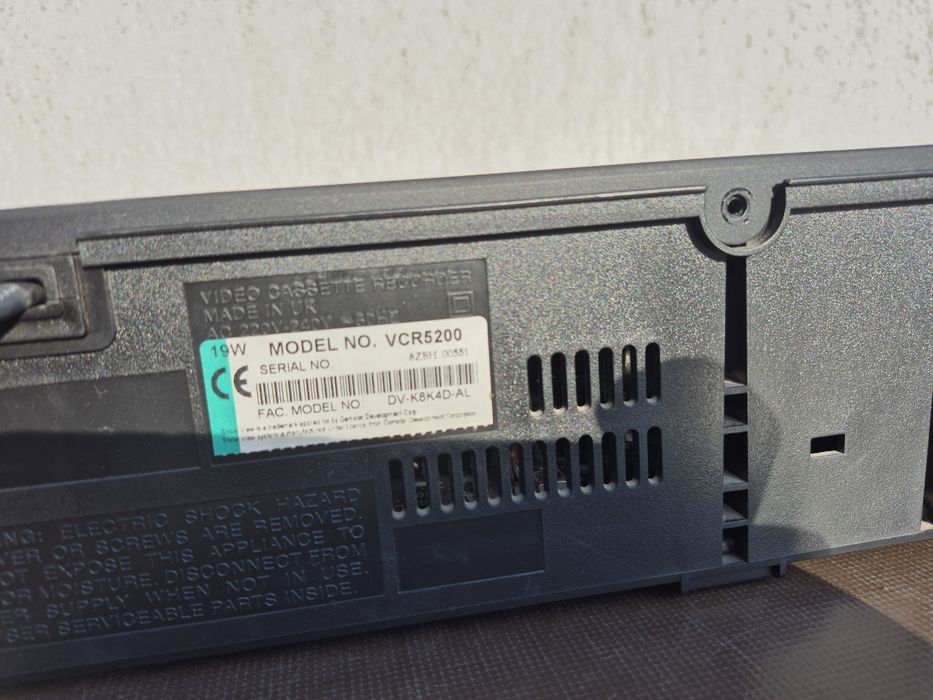 Vând video casette recorder marca SEG model VCR-5200,fabricat made in Europe 

- Turbo timer

- Digital Studio Picture Control 

-