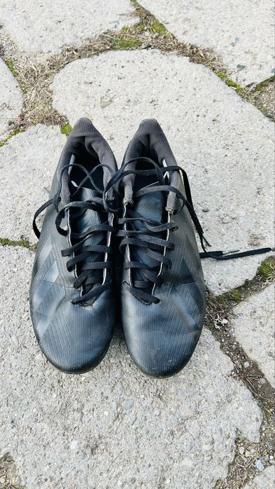 Футболни обувки Adidas 41.5