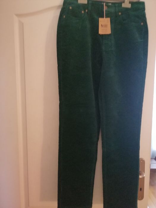 Pantaloni femei marimea L catifea reiata, culoare verde inchis