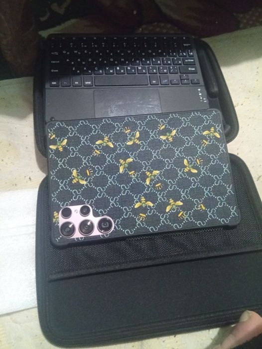 Umiio Планшет полный комплект продаётся