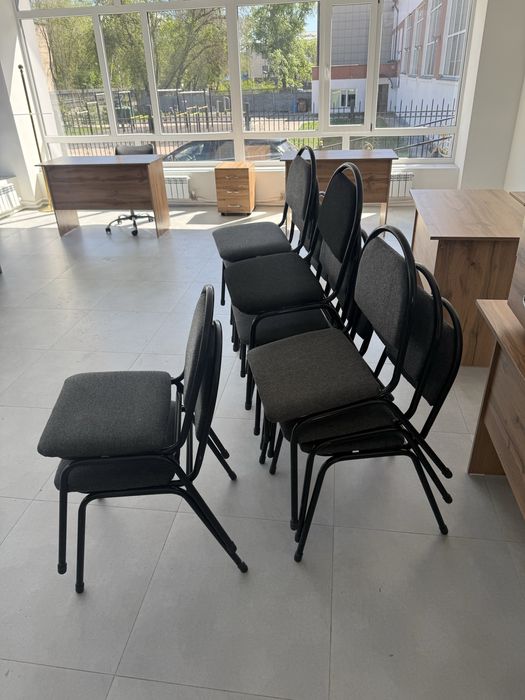 Продам стулья для офиса