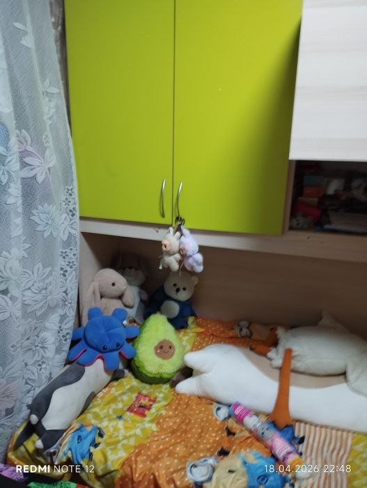 Продаю кровать двухъярусную