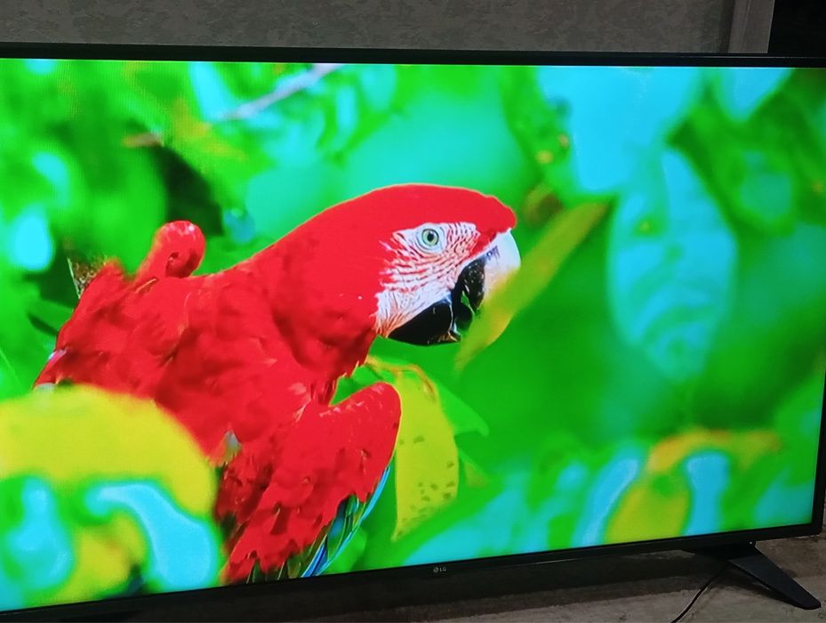 продам телевизор