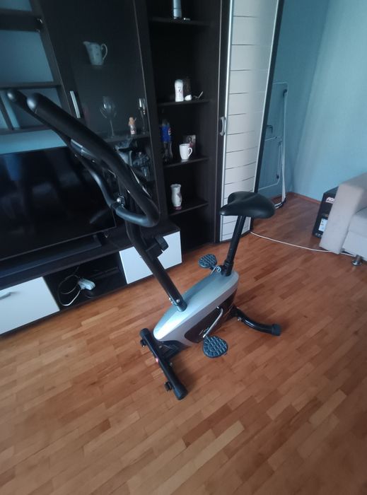 Bicicleta pentru fitness