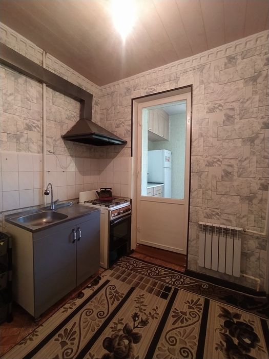 3 xonali uy sotiladi