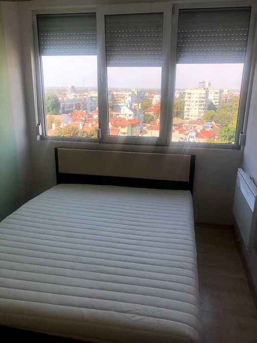 Продава се Тристаен апартамент в Русе, Център - 100 кв.м за 1680 €/кв.м - Снимка #10