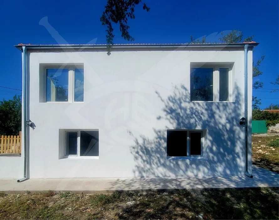 Продава се Къща в с. Бодрово, Област Хасково - 110 кв.м за 367 €/кв.м - Снимка #3