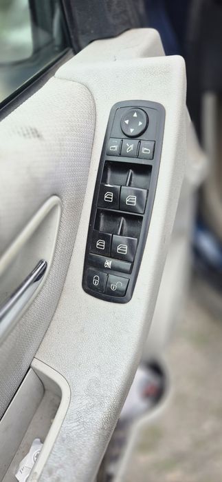 Мерцедес А клас Mercedes A Class  2.0i