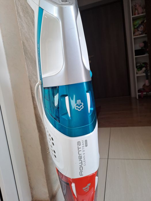 Aspirator și mop Rowenta clean and steam