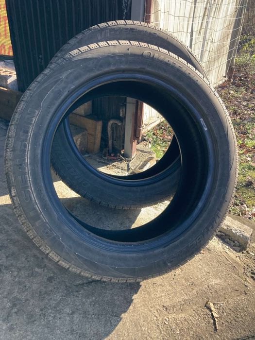 гуми 2 бр R18  Дот 23г всесезонни
