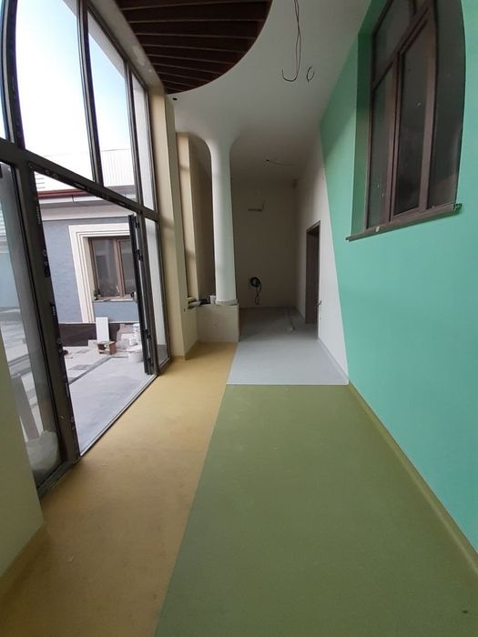 Laminat, Tarkett, Linoleum, Relin, Nalivnoy-pol, Kavrolan, LVT-rezina